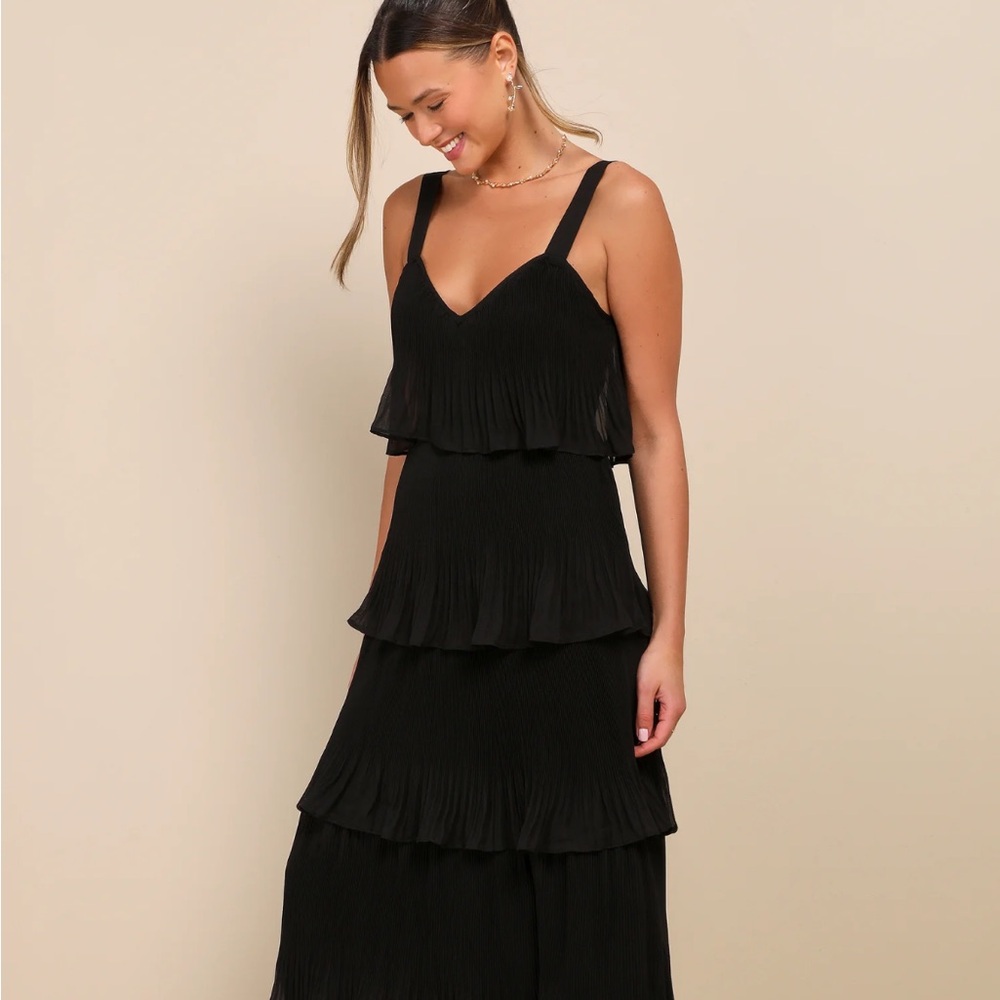 Lulu's Black Ruffled Tiered Maxi Dress